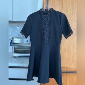 LBD with intricate lacing